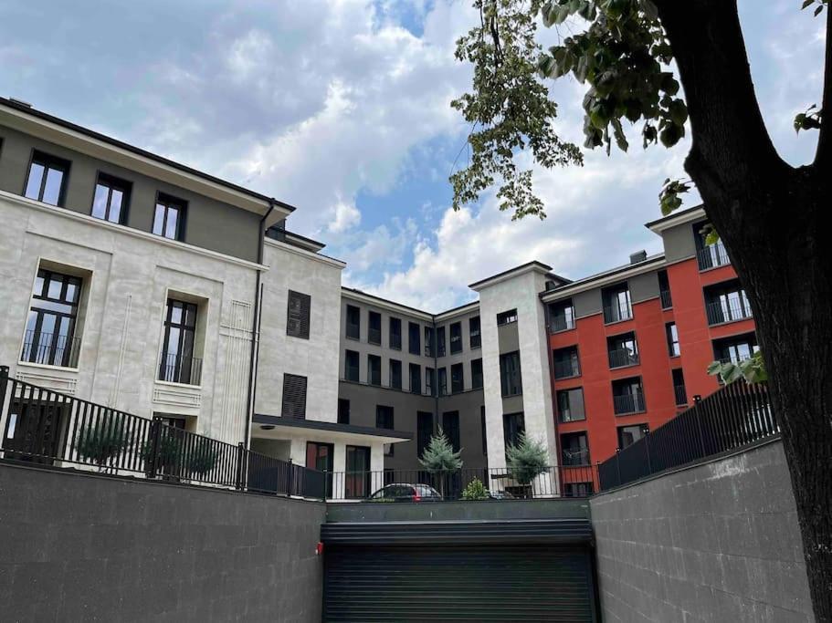 7Mins City Garden And Center+P Plovdiv Exterior photo
